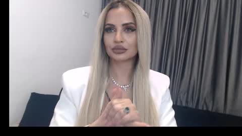 PrAllinXXXa online show from February 19, 2:33 am