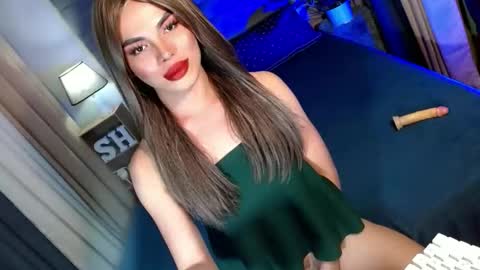 lovelymiss_shyna11 online show from January 14, 4:59 pm