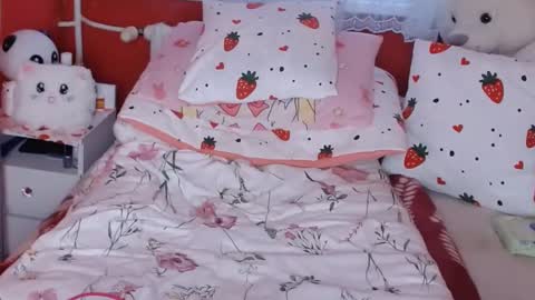 Snapshot of lovelynekochan chatting on March 11, 8:30 am   Lisa Cherry  online show from March 11, 8:30 am