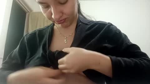 lovemila03 online show from June 22, 2:39 am
