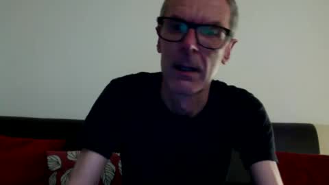 Snapshot of lovepvclate40s chatting on December 17, 8:21 pm lovepvcearly50s online show from December 17, 8:21 pm