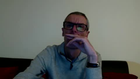 Snapshot of lovepvclate40s chatting on December 8, 5:11 pm lovepvcearly50s online show from December 8, 5:11 pm