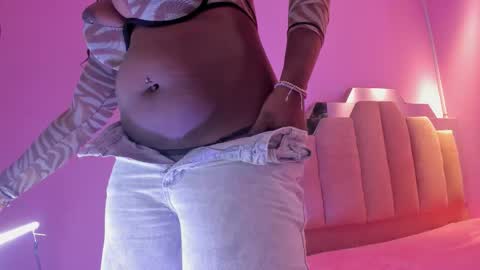 L O V E  online show from November 6, 12:08 pm