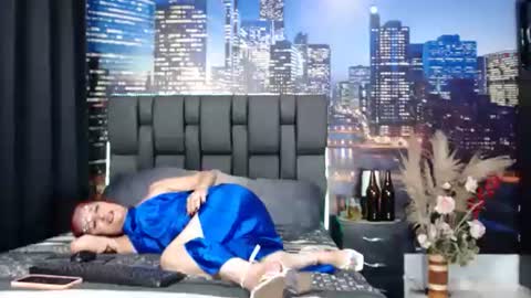 Mature lover2 online show from March 23, 9:20 pm