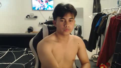 loverboyph04 online show from January 18, 4:43 am