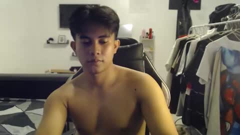 loverboyph04 online show from October 18, 9:02 am