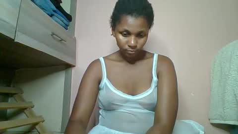 lovergal257 online show from February 21, 6:11 pm