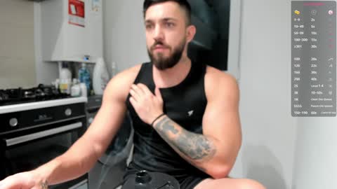 Snapshot of lovermike_ chatting on December 4, 2:25 am Mike online show from December 4, 2:25 am