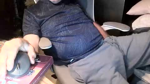 just here to have fun and cum online show from September 30, 10:15 am