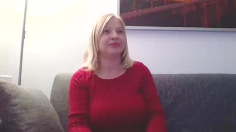 Marlyn online show from January 7, 9:25 pm