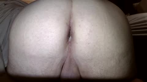 lovesurass2 online show from January 5, 11:19 pm