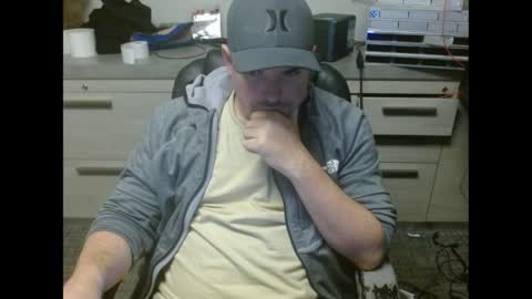 Love2Game online show from April 3, 5:20 pm