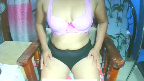 Snapshot of lovexx_69ass chatting on October 9, 1:44 am lovexx_69ass online show from October 9, 1:44 am