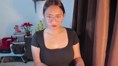 Ryn online show from January 12, 6:59 pm