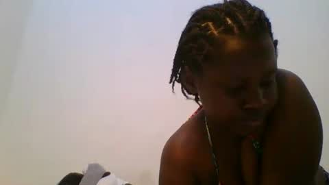 loviett online show from July 28, 1:43 pm