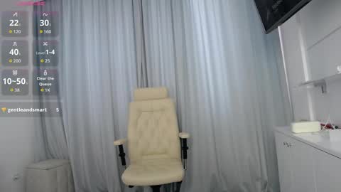 Cristina online show from March 23, 1:27 pm