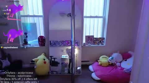 Snapshot of lsdprincess chatting on February 17, 9:43 pm Princess  online show from February 17, 9:43 pm