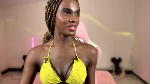 IG luana orq online show from September 13, 1:08 am