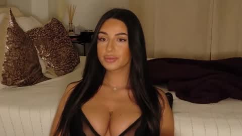 Luana Dess online show from April 1, 12:11 am