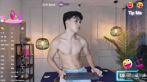 lUAN online show from April 17, 11:56 am