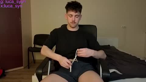 Luca S online show from March 22, 7:29 pm