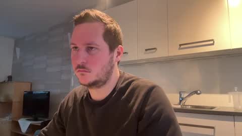 Lucas online show from January 9, 9:06 am