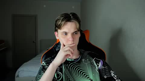 Lucas Gill online show from March 12, 11:54 pm