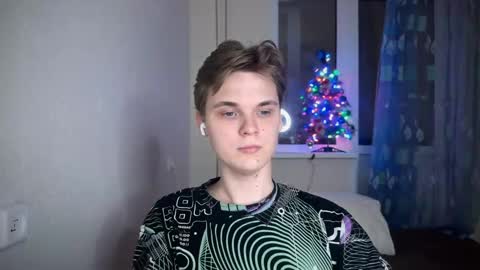 Lucas Gill online show from December 16, 5:22 pm