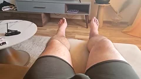 lucas_j_31 online show from October 16, 11:43 am