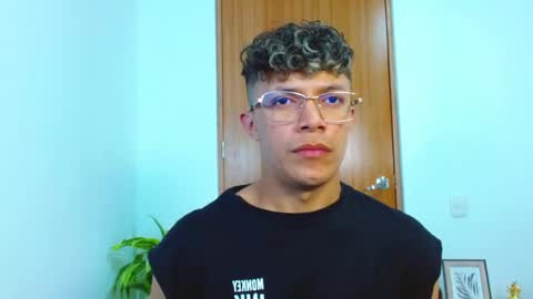 Lucas Luxx online show from February 25, 6:11 pm