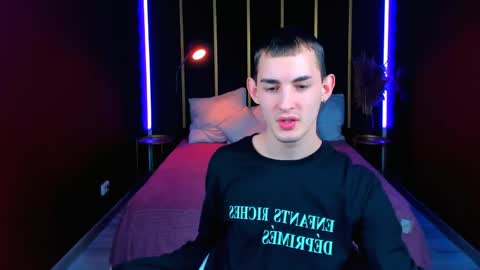 Lucas online show from May 9, 4:46 pm