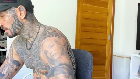 Snapshot of lucasexclusive chatting on September 22, 5:44 am lucasexclusive online show from September 22, 5:44 am