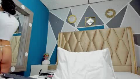 MIA HOT online show from November 15, 1:13 pm