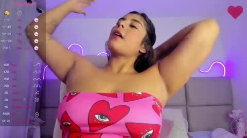 luceroo1 online show from October 23, 2:13 am