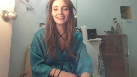 Luci Layne online show from February 16, 2:53 am