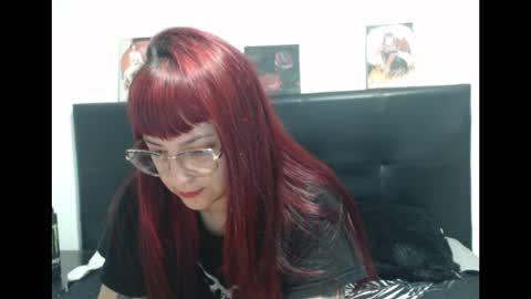 Lulu DCarton online show from February 2, 4:10 am