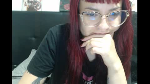 Lulu DCarton online show from April 18, 4:03 am