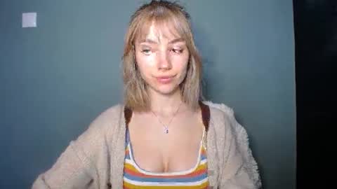 Lucy online show from February 20, 1:46 pm