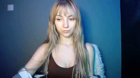 Lucy online show from February 2, 7:54 pm