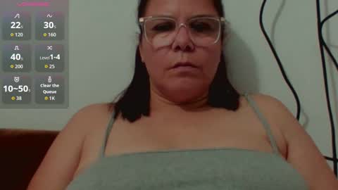 lucianamaster online show from October 4, 1:14 am