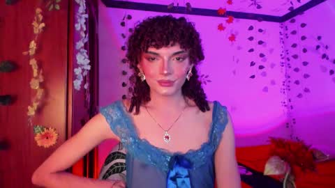 Lucy or Lucian 3 Come to my social Links3   online show from March 6, 5:17 am