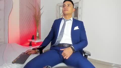 Leo online show from April 13, 12:31 pm