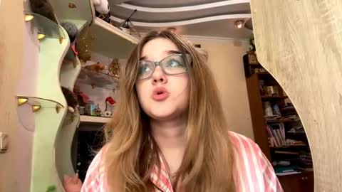Ember online show from June 14, 10:28 am