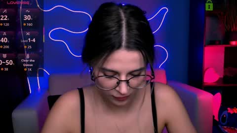 Mila Sweetheart online show from May 4, 8:59 pm