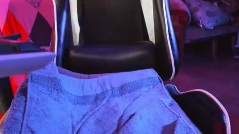 Lucky online show from March 23, 8:47 pm