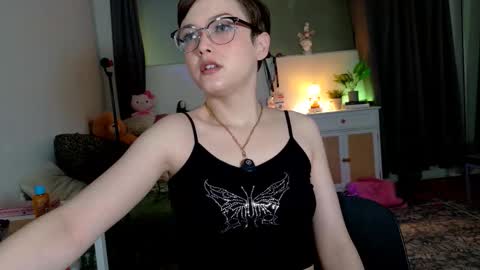 Jade online show from March 5, 4:32 am