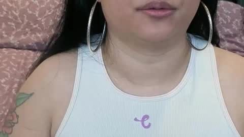 luckylee1992 online show from January 16, 4:10 am