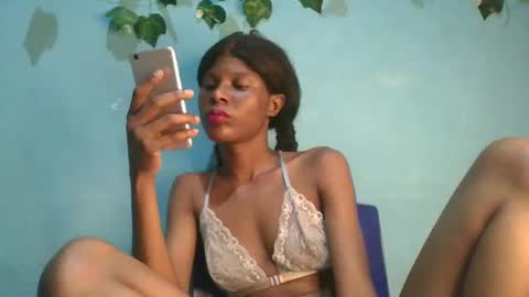 Gloria online show from November 19, 10:52 pm