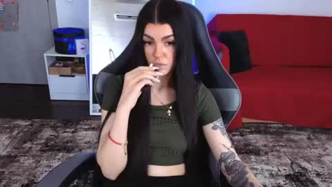 Monika online show from August 3, 7:43 am