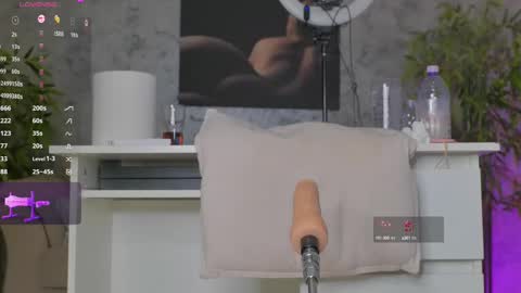 Alice online show from March 11, 2:10 am